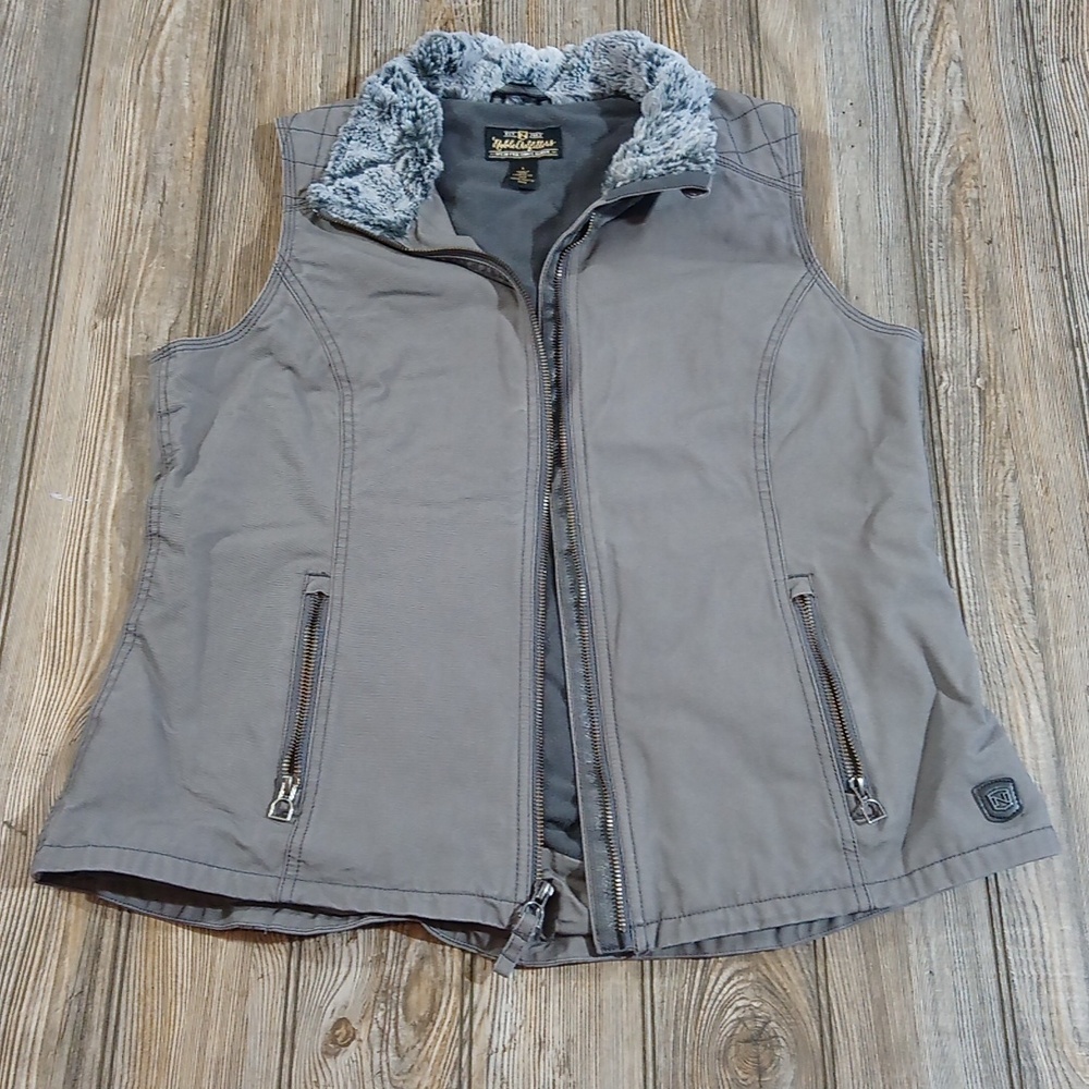 Noble Outfitters Gray Faux Fur Soft Collar Zip Up Outdoor Vest